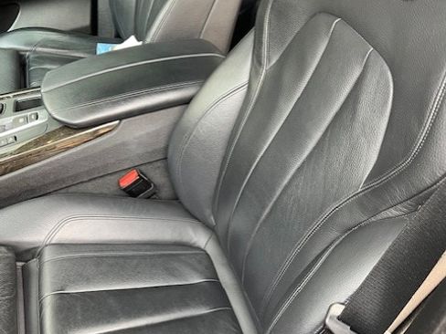 Used 2014 BMW X5 xDrive50i image 13