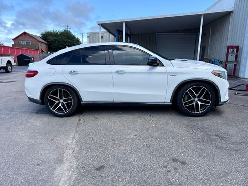Used 2016 Mercedes-Benz GLE 450 4MATIC Coupe image 2