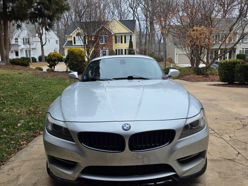 Used 2011 BMW Z4 sDrive35is image 13