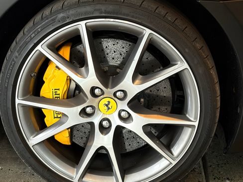 Used 2012 Ferrari California image 13