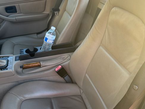 Used 2002 BMW Z3 2.5i image 12