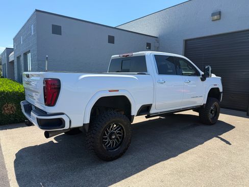 Used 2024 GMC Sierra 2500 Denali Ultimate AWD/4WD image 1
