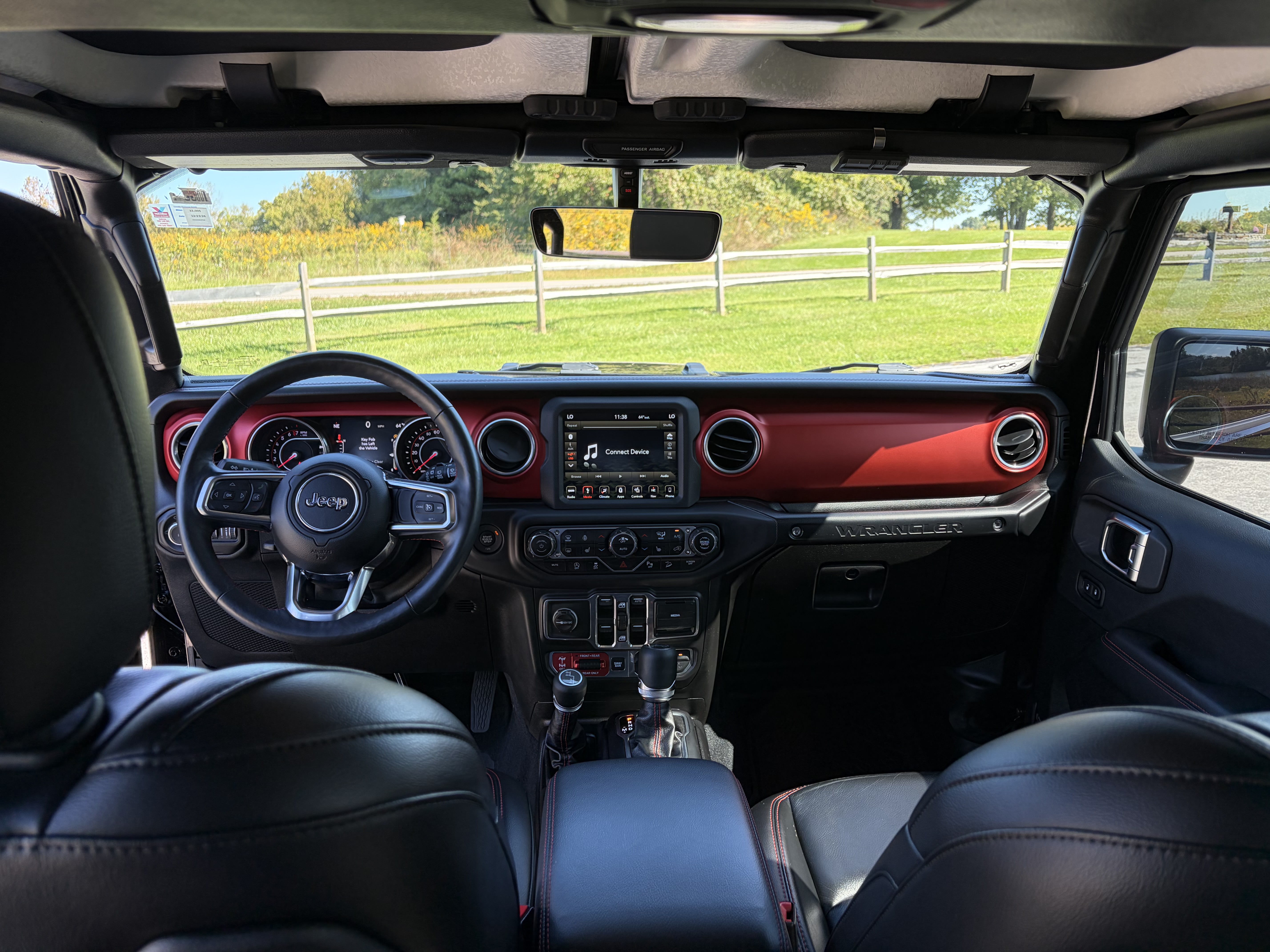 Used 2018 Jeep Wrangler Unlimited Rubicon AWD/4WD image 20