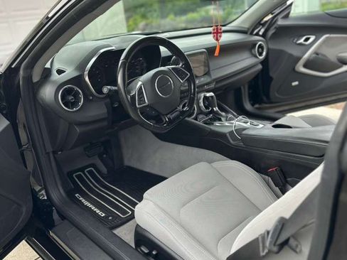 Used 2019 Chevrolet Camaro LT w/ RS Package RWD image 9