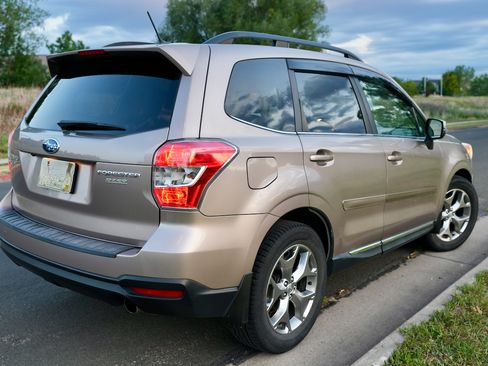 Used 2015 Subaru Forester 2.5i Touring w/ Popular Package #2 AWD/4WD image 4