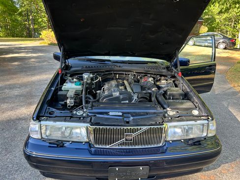 Used 1998 Volvo S90 RWD image 5