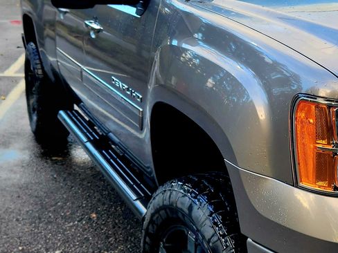 Used 2014 GMC Sierra 2500 Denali image 5