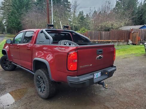 Used 2019 Chevrolet Colorado ZR2 w/ ZR2 Dusk Special Edition image 29