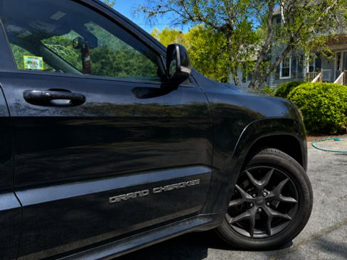 Used 2020 Jeep Grand Cherokee Limited X AWD/4WD image 9