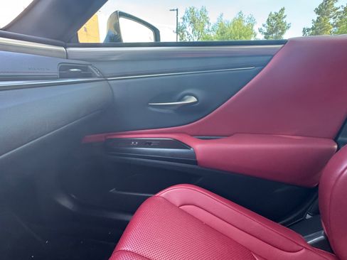 Used 2019 Lexus ES 350 F Sport w/ Accessory Package 2 FWD image 15