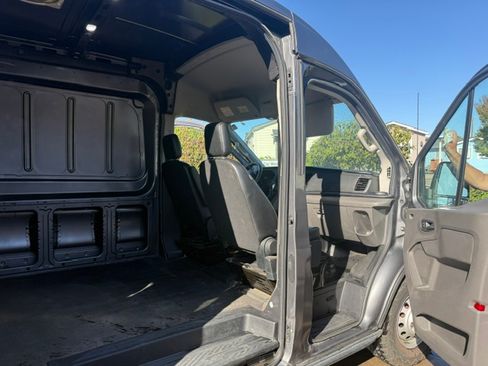 Used 2021 Ford Transit 250 Medium Roof AWD image 11