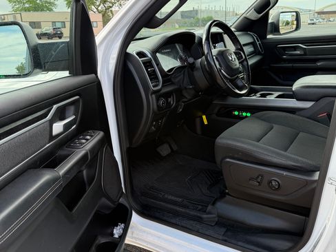 Used 2020 RAM 1500 Big Horn AWD/4WD image 8