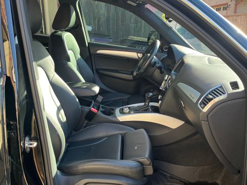 Used 2017 Audi Q5 2.0T Premium Plus w/ Technology Package image 27