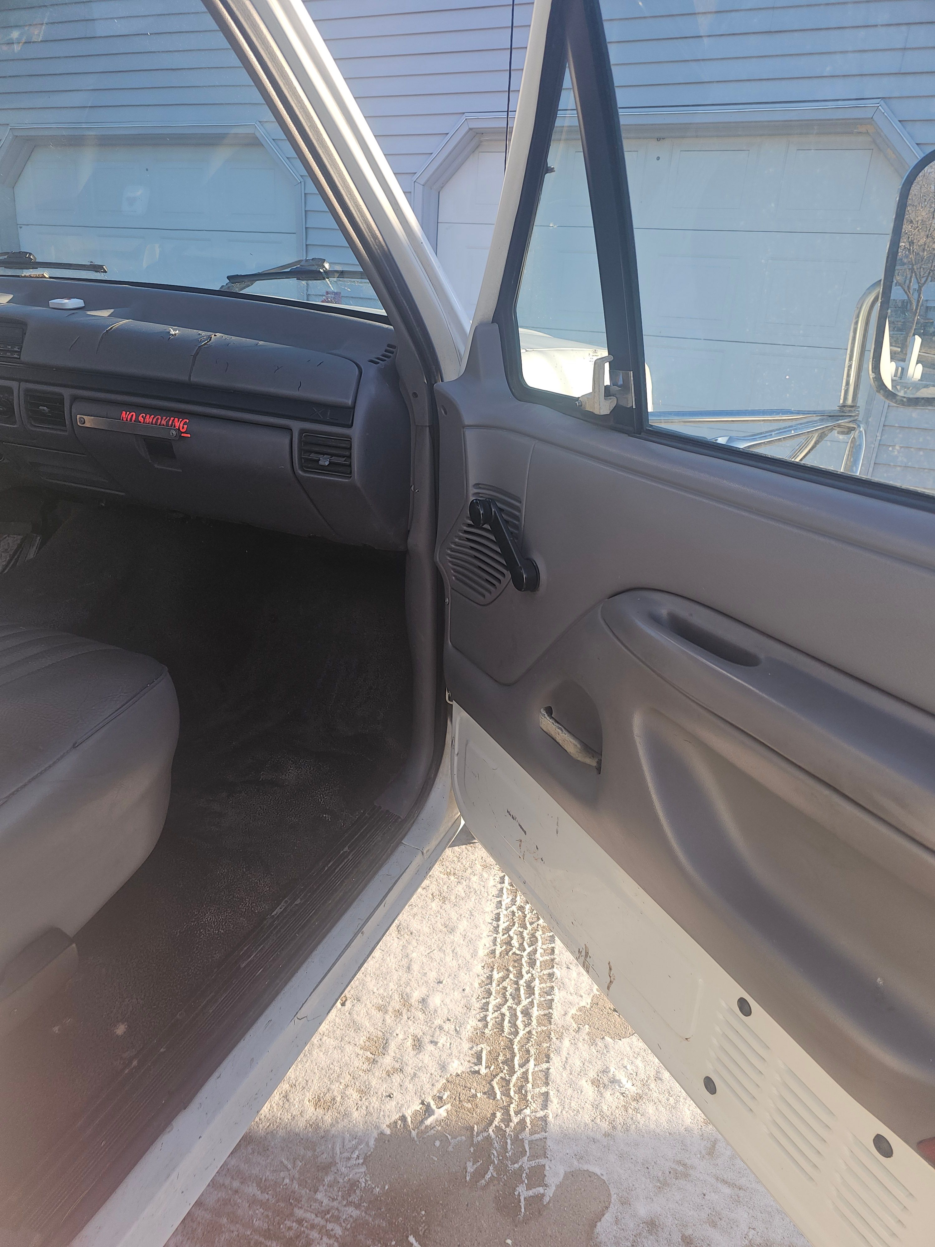 Used 1997 Ford F350 2WD Regular Cab image 13