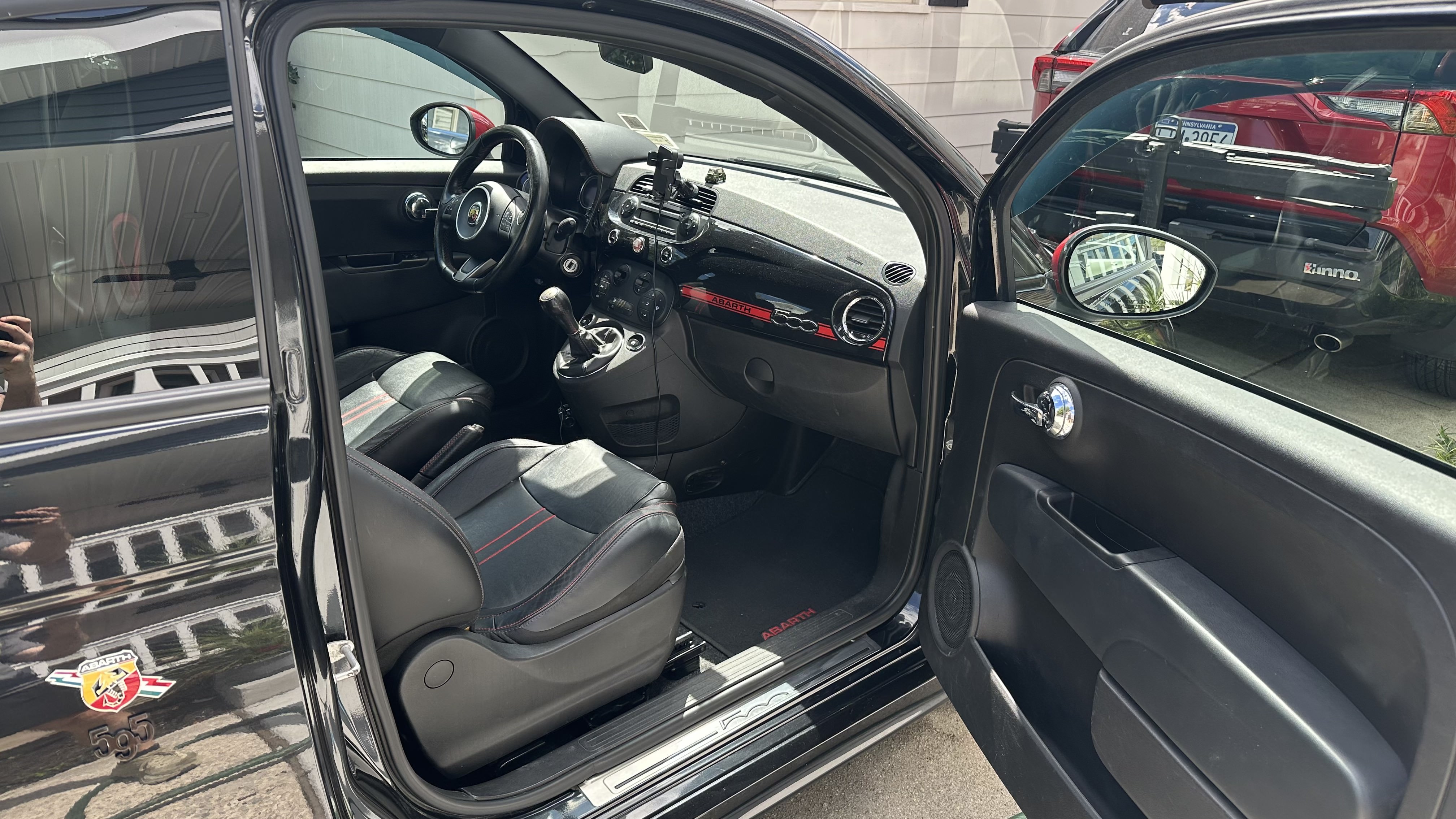 Used 2012 FIAT 500 Abarth w/ Safety & Convenience Pkg FWD image 11
