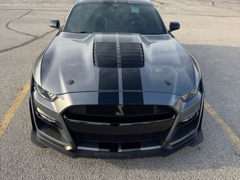 Used 2021 Ford Mustang Shelby GT500 w/ Carbon Fiber Track Pack image 5