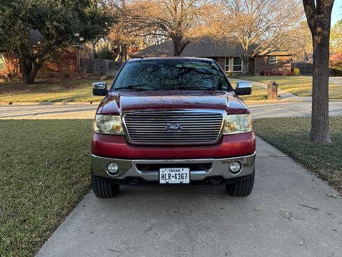 Used 2008 Ford F150 Lariat image 1