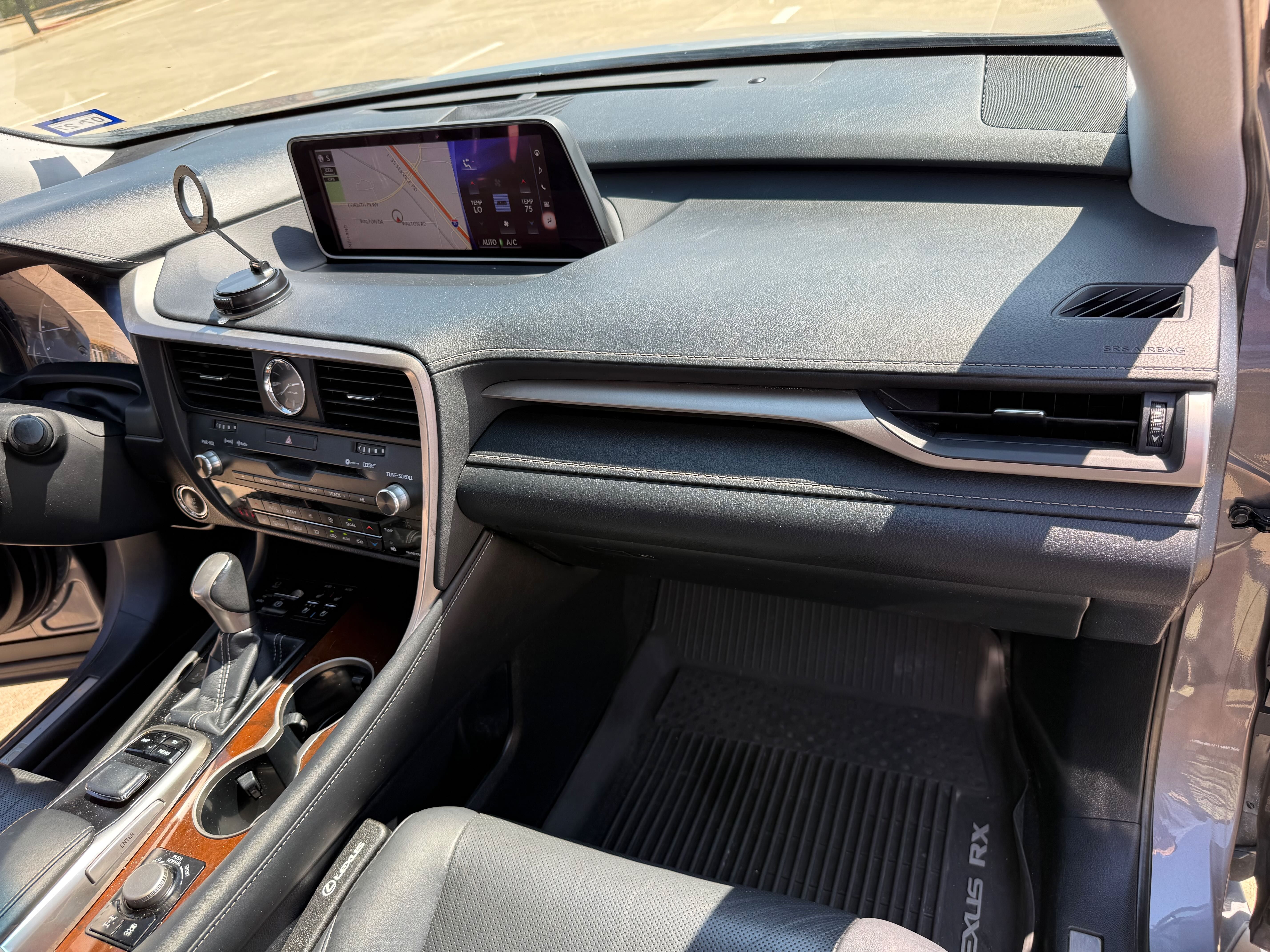 Used 2018 Lexus RX 350 AWD w/ Premium Package image 19