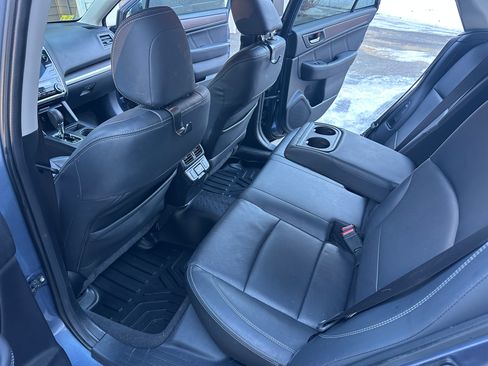 Used 2018 Subaru Outback 2.5i Limited image 8