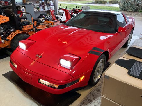 Used 1995 Chevrolet Corvette Coupe image 4