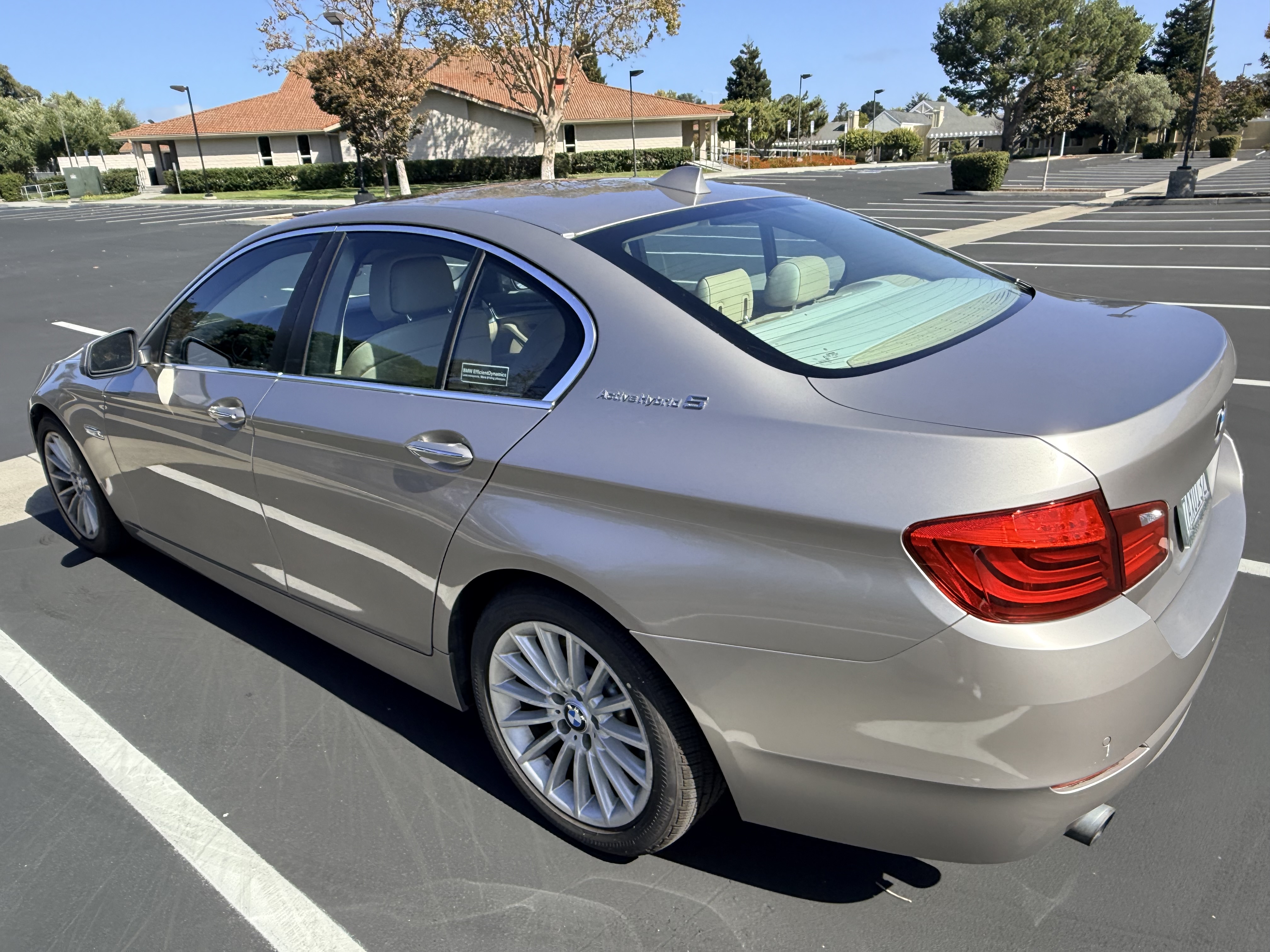Used 2013 BMW ActiveHybrid 5 RWD image 8