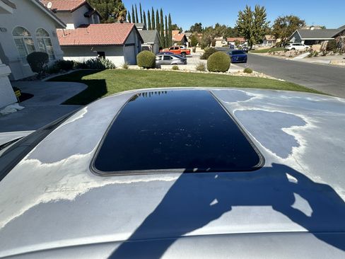 Used 2005 Jaguar XJ8 image 28