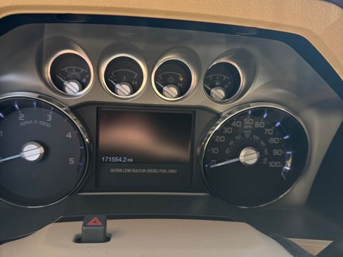 Used 2012 Ford F250 King Ranch w/ King Ranch w/Chrome Pkg image 15