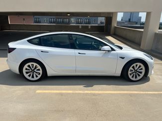 Used 2022 Tesla Model 3 Long Range image 1