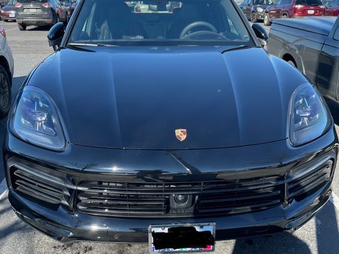 Used 2020 Porsche Cayenne image 20