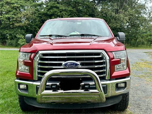 Used 2015 Ford F150 XLT w/ Equipment Group 301A Mid image 9