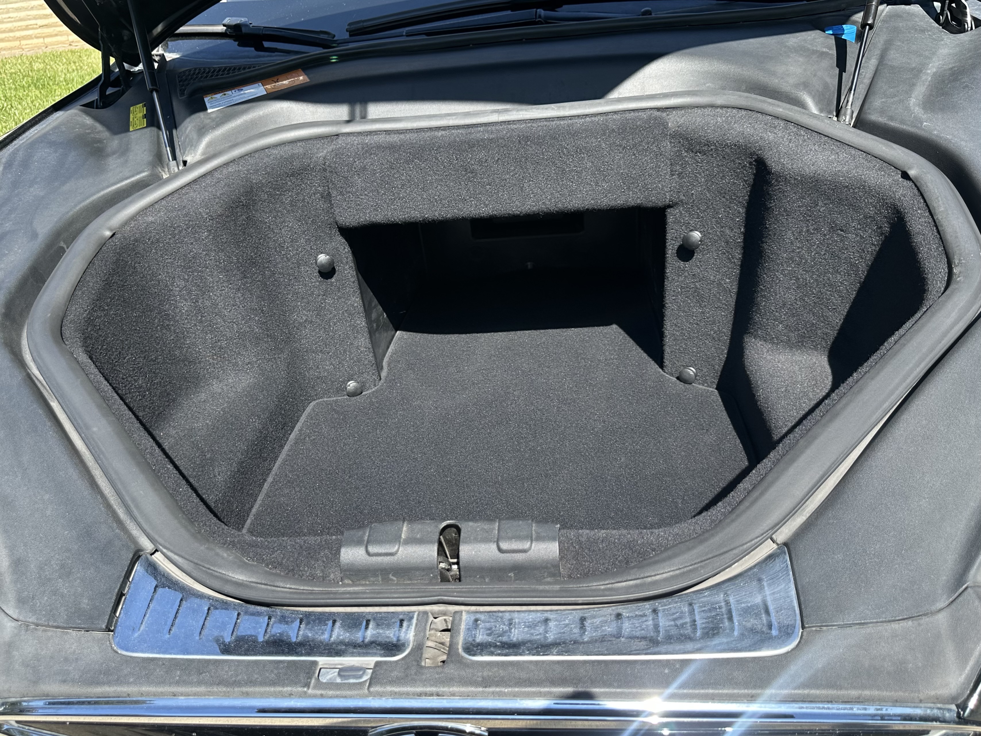 Used 2012 Tesla Model S RWD image 18