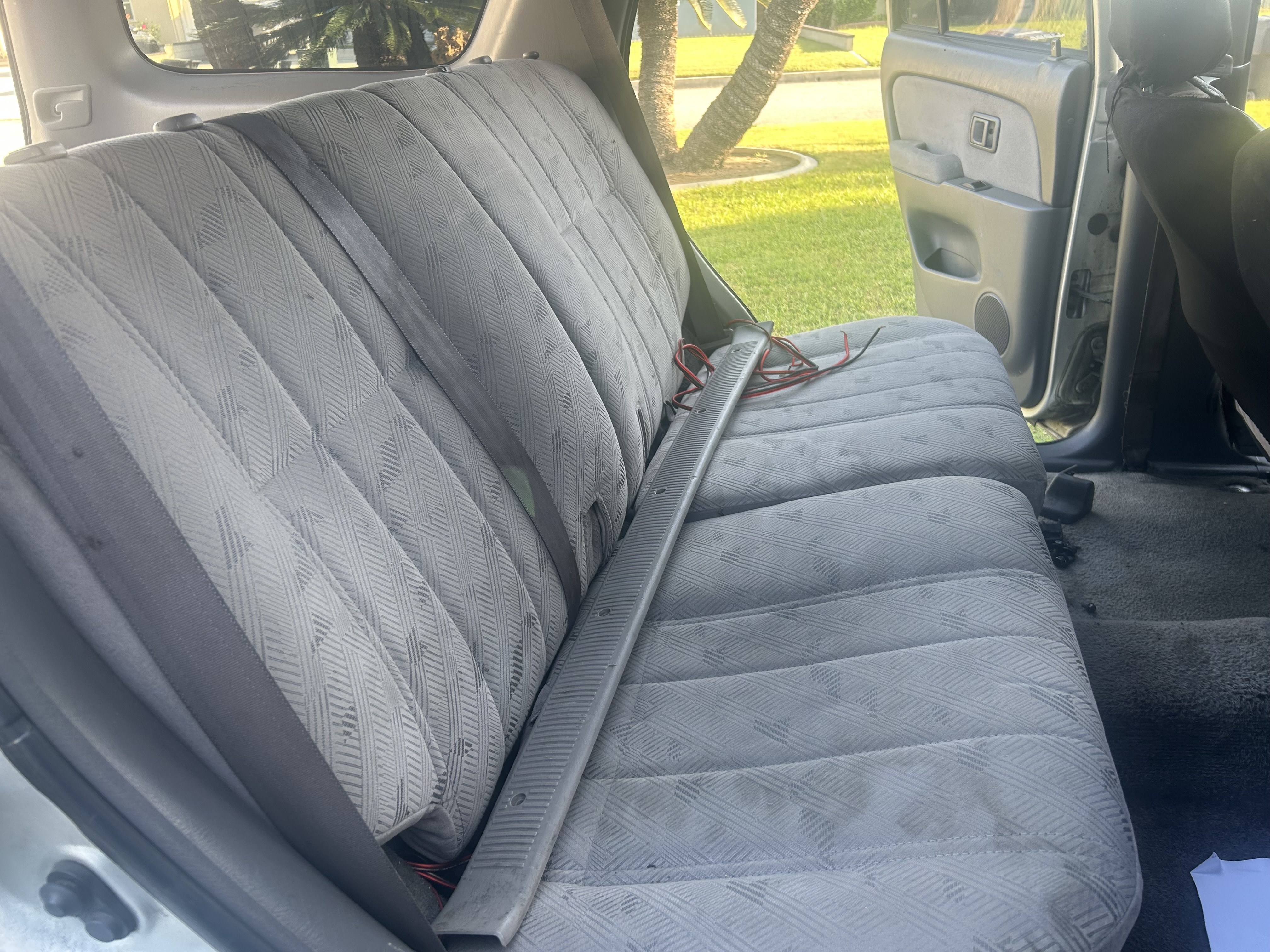 Used 2002 Toyota 4Runner SR5 RWD image 16