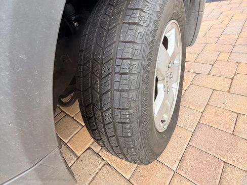 Used 2005 Honda Element LX image 17