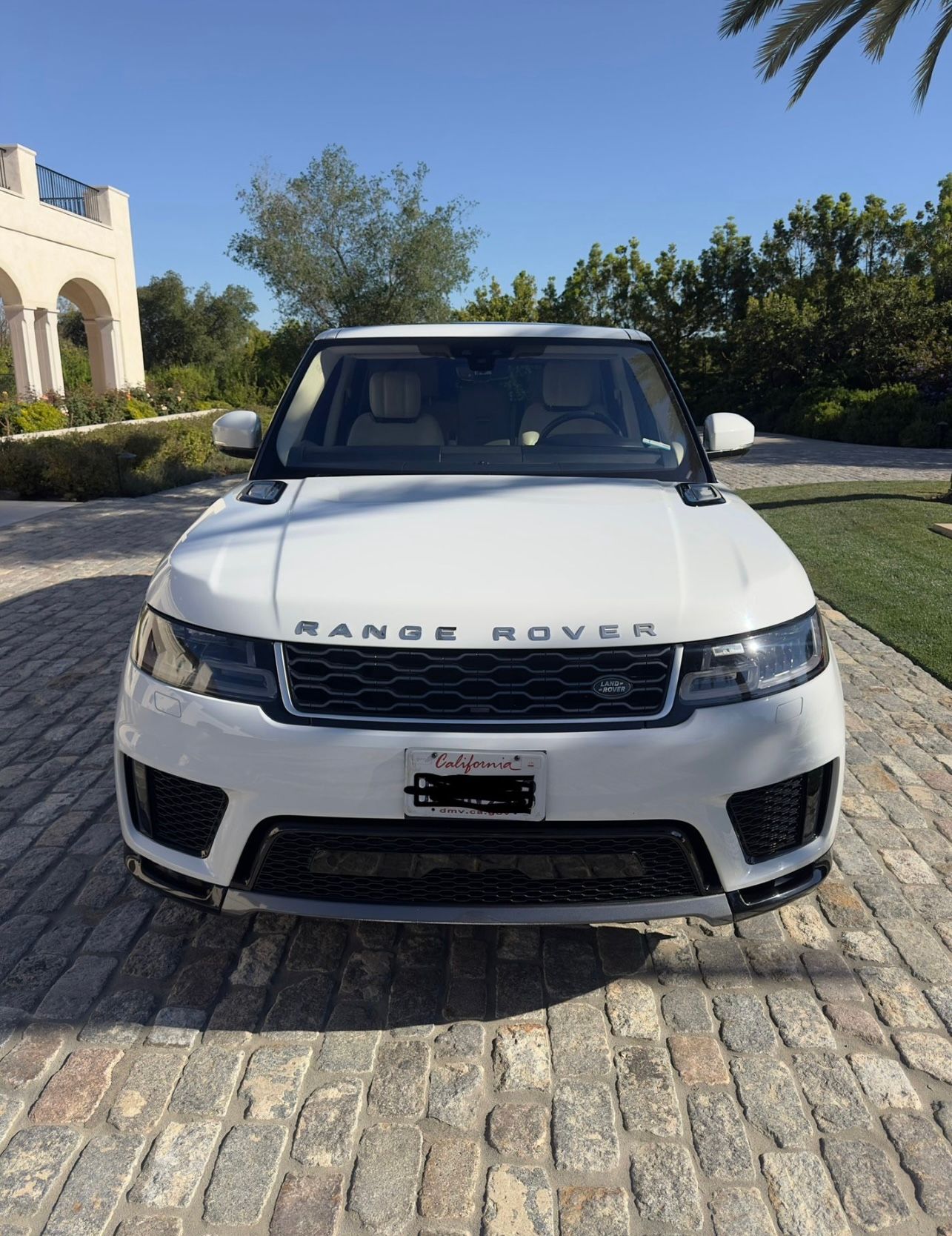 Used 2019 Land Rover Range Rover Sport HSE AWD/4WD image 4