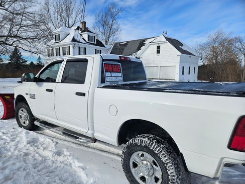 Used 2016 RAM 3500 Tradesman w/ Chrome Appearance Group image 2