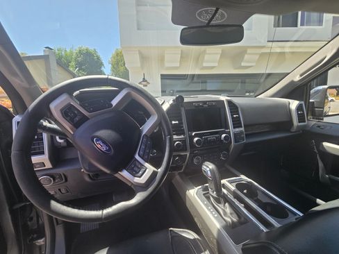 Used 2018 Ford F150 Lariat AWD/4WD image 13