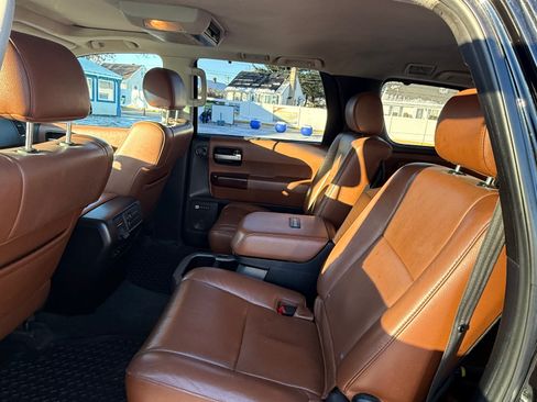 Used 2012 Toyota Sequoia Platinum image 13