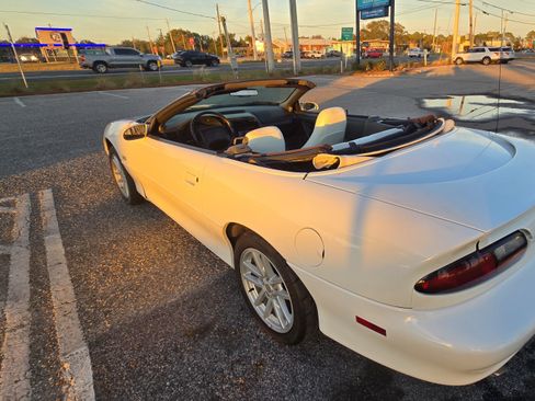 Used 1999 Chevrolet Camaro Z28 w/ SS Performance/Appearance Pkg image 8