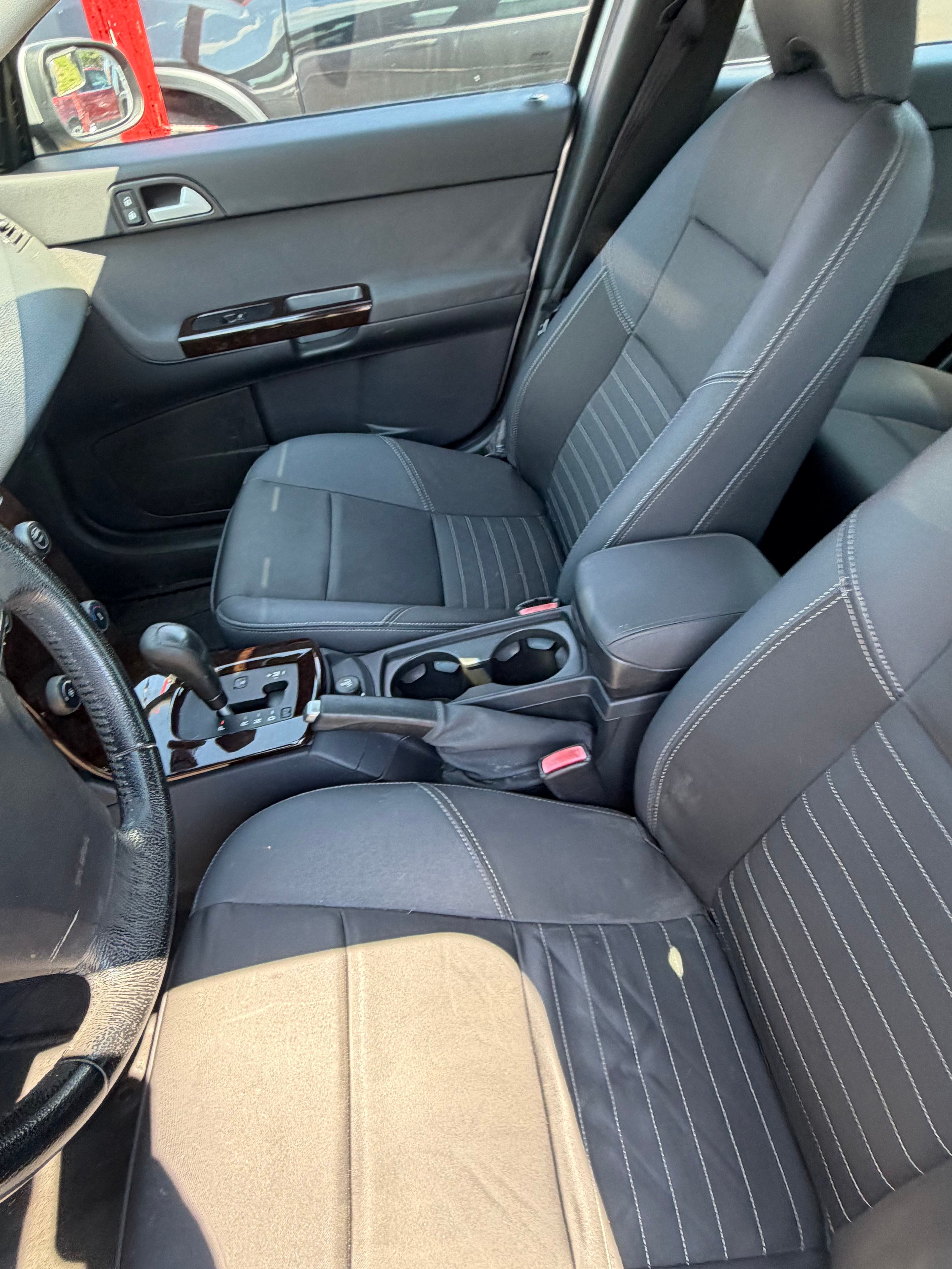 Used 2007 Volvo S40 2.4i FWD image 9