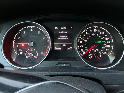 Used 2018 Volkswagen Golf SE FWD image 11