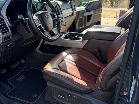 Used 2021 Ford F250 King Ranch w/ King Ranch Ultimate Package image 19