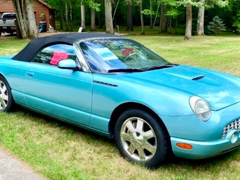 Used 2002 Ford Thunderbird RWD image 8