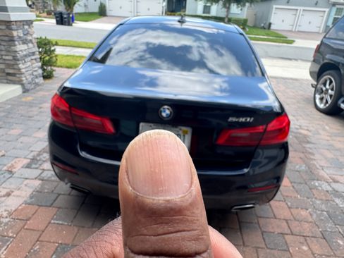 Used 2019 BMW 540i image 10