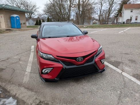 Used 2020 Toyota Camry TRD image 2