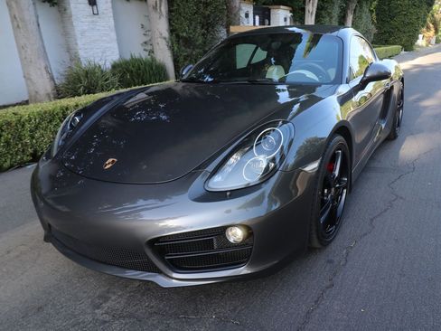 Used 2014 Porsche Cayman S RWD image 1