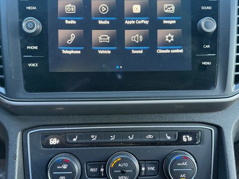 Used 2021 Volkswagen Atlas SE image 15