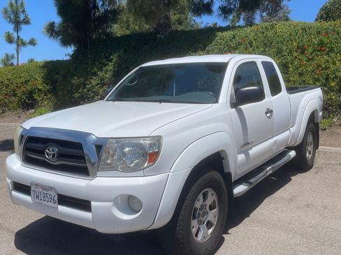 Used 2005 Toyota Tacoma 4x4 Access Cab image 1