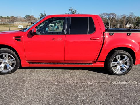 Used 2009 Ford Explorer Sport Trac Limited image 11