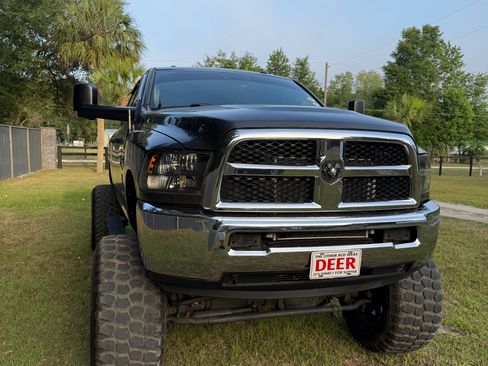 Used 2016 RAM 3500 Tradesman w/ Chrome Appearance Group AWD/4WD image 9