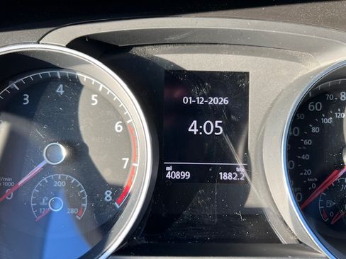 Used 2019 Volkswagen Golf SE w/ Driver Assistance Package image 11